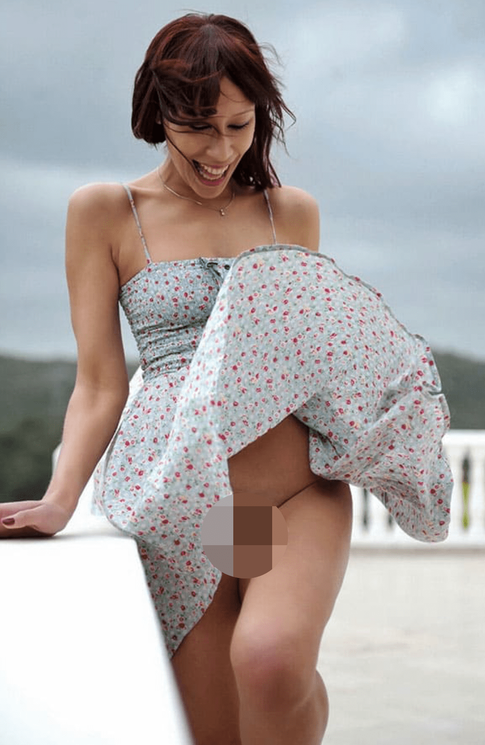 Naked ass from under the dress