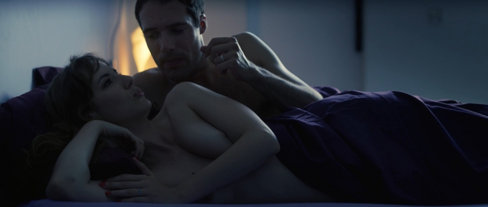 Anais Demoura Films Naked