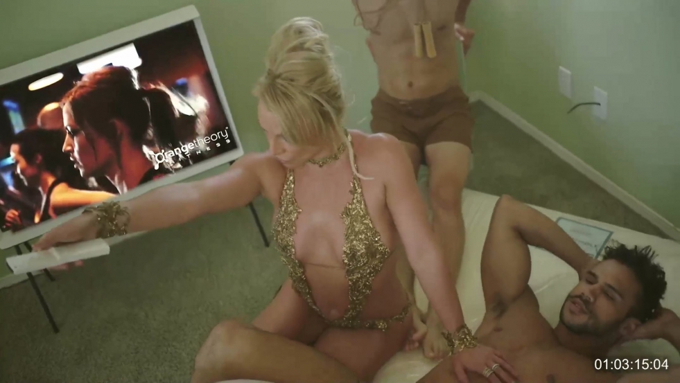 Hot Pics of Britney Spears Naked Having Sex