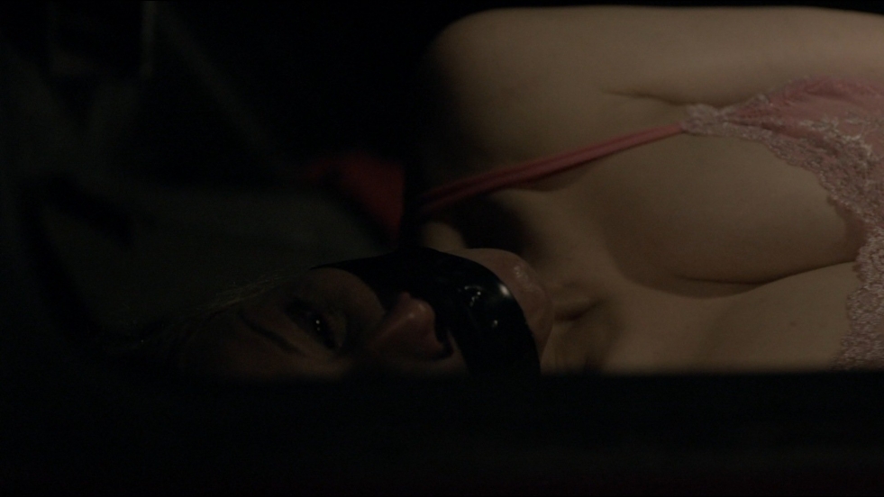 Olivia Taylor Dudley Nude