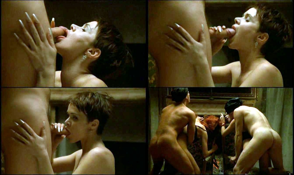 Jamma Artonton Naked in Cinema