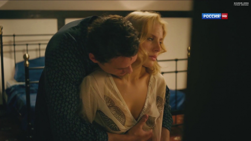 Naked Milena TV presenter