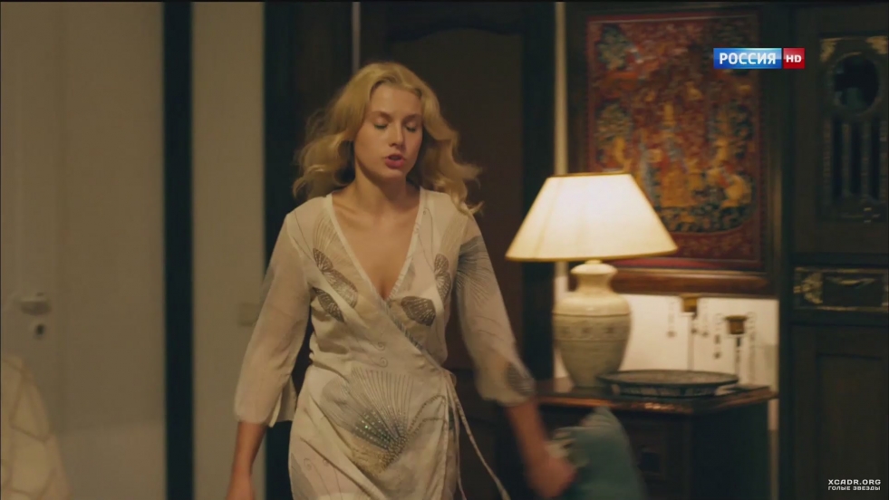 Naked love without panties