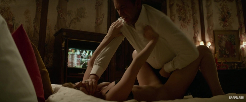 SUVAN MORRIS MOLOGOSIA Actress Shower