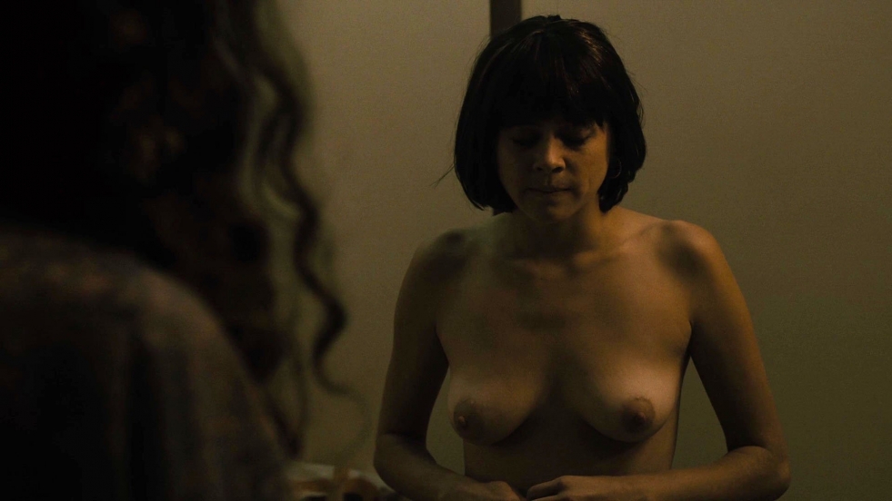 Olivia Cook Naked Tits