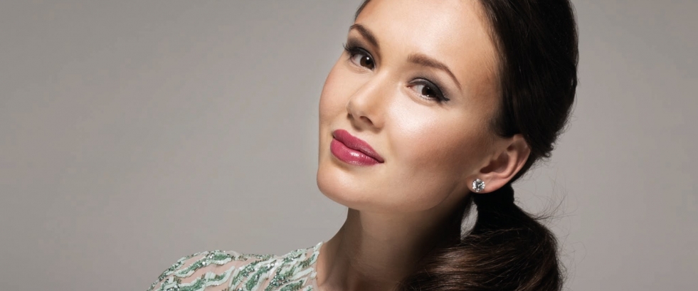 Aida Garifullina Ball