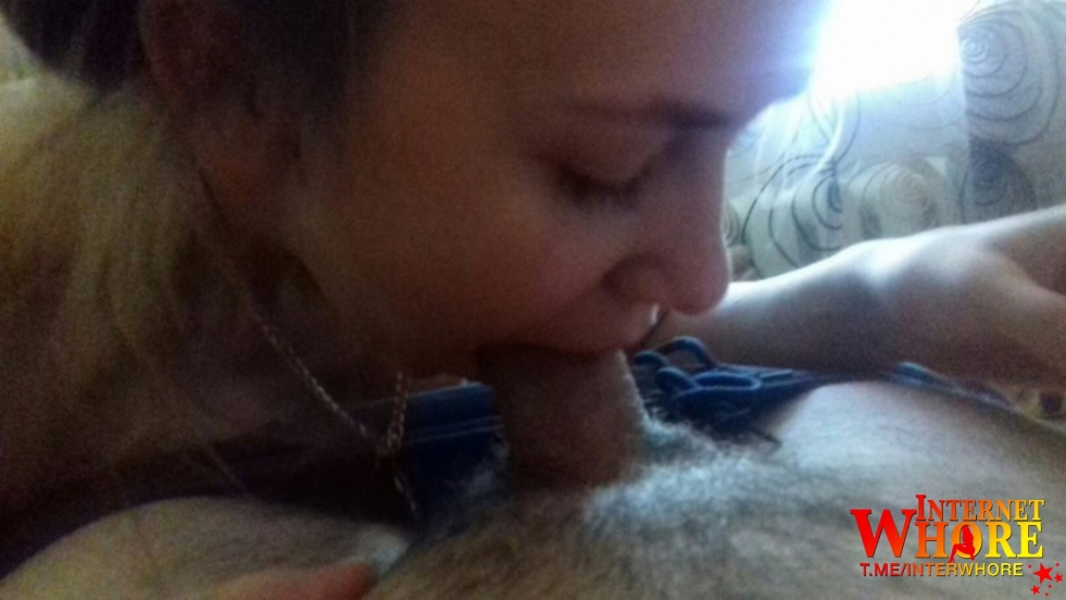 Cumshot in mouth private homemade