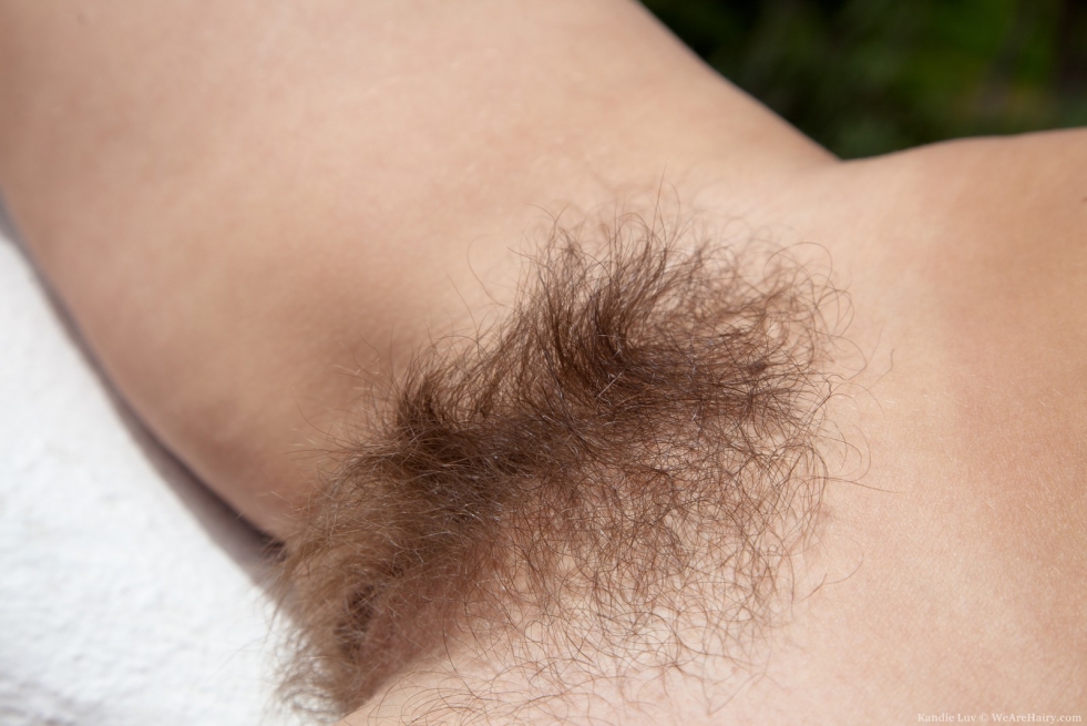 Hairy pubis girls