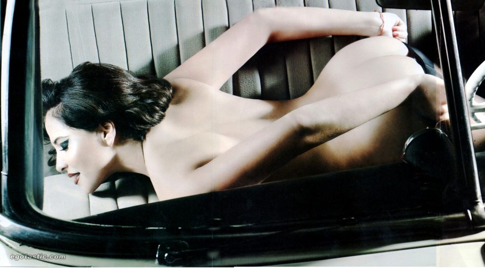 Gina Gershon naked in movies