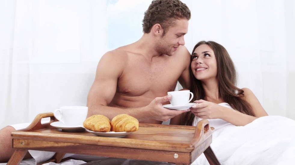Breakfast in the bed erotic