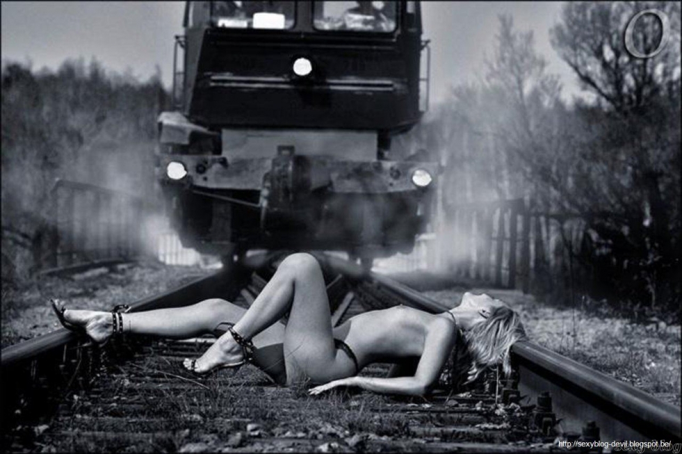 Naked Russian women in the train