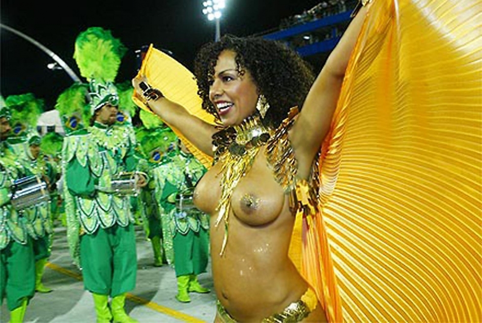 Fucking on Brazilian carnival