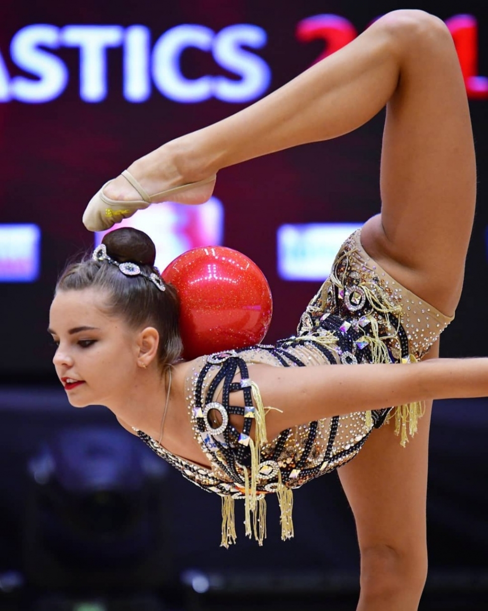 Dina Averin Chenipaltsa