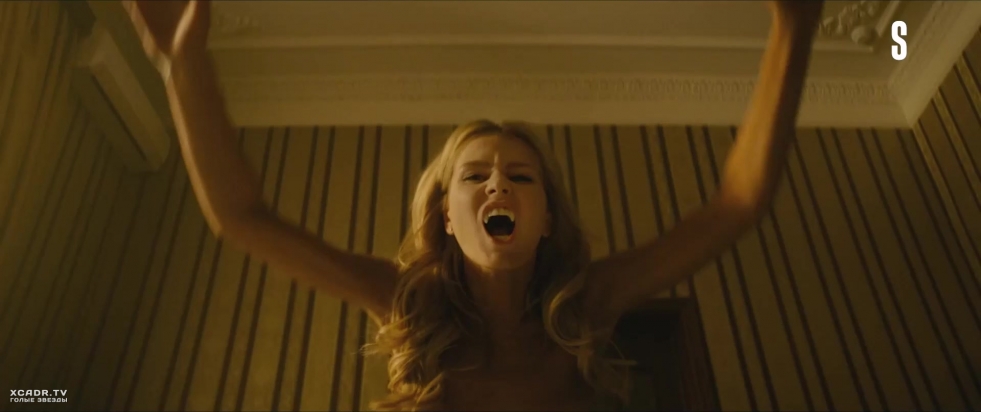 Elena Maksimova without panties