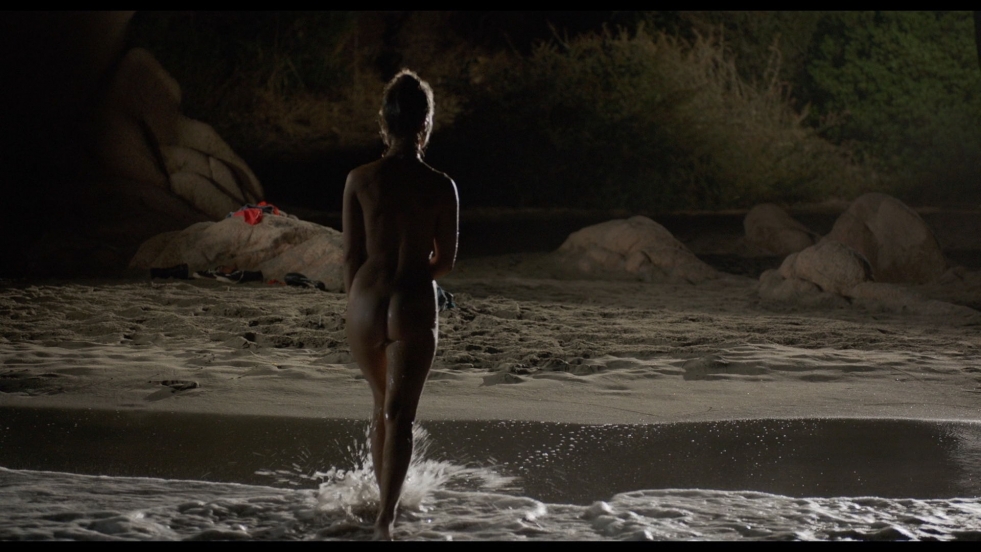 Lola Le Lan this awkward moment