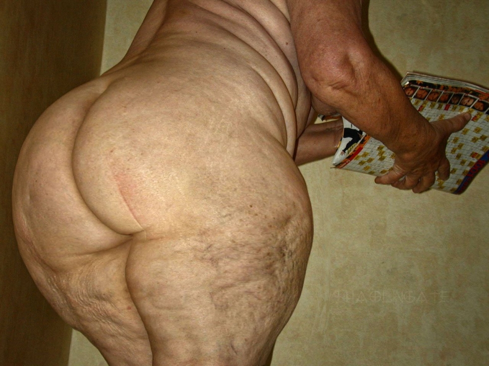 Old flabby ass