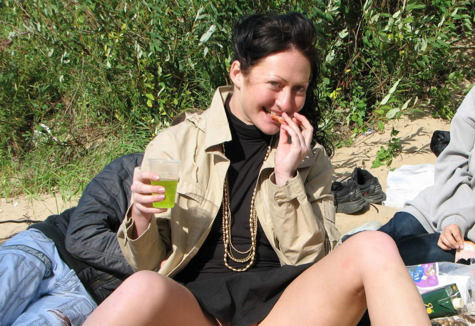 Naked mature in stockings on the street