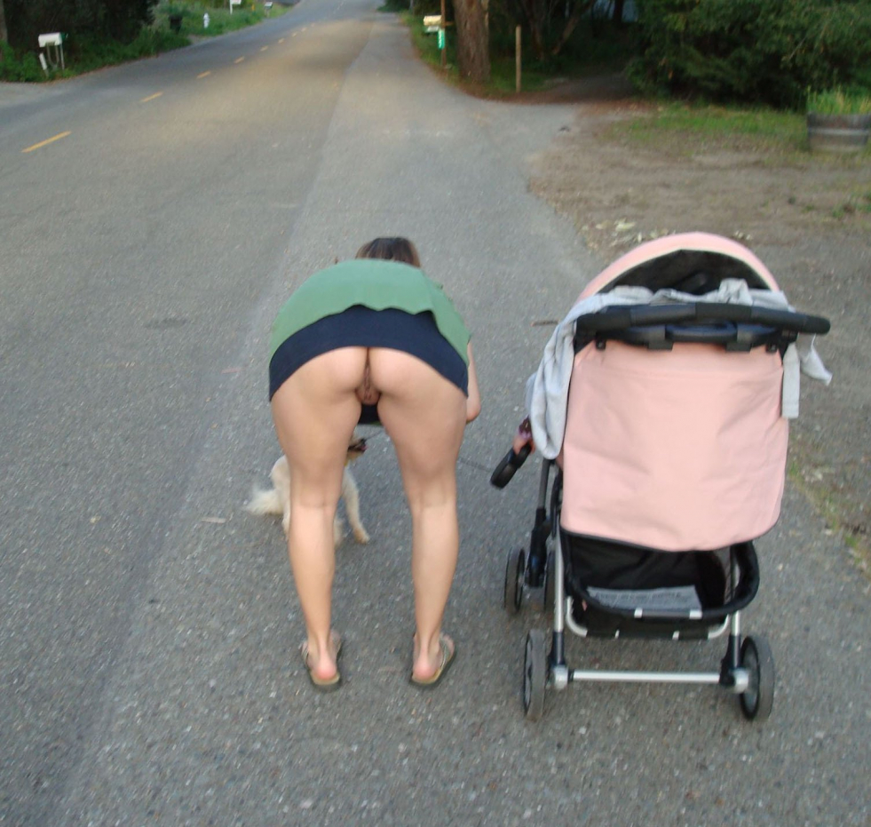 Naked aunts without panties