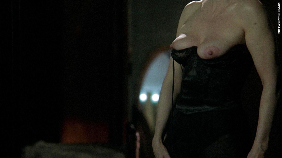 Anna Gallena (Black Angel, 2002)