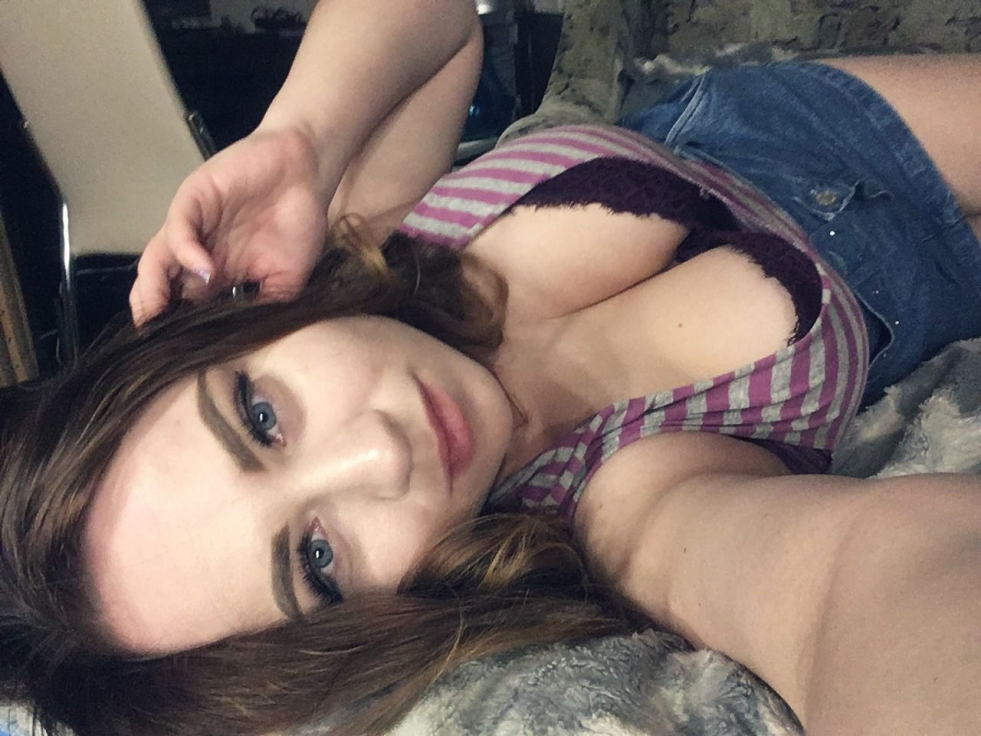 Singer Alisa Ruden Drain