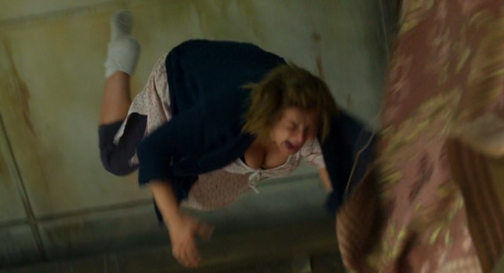 Naked actress Irina Pegova