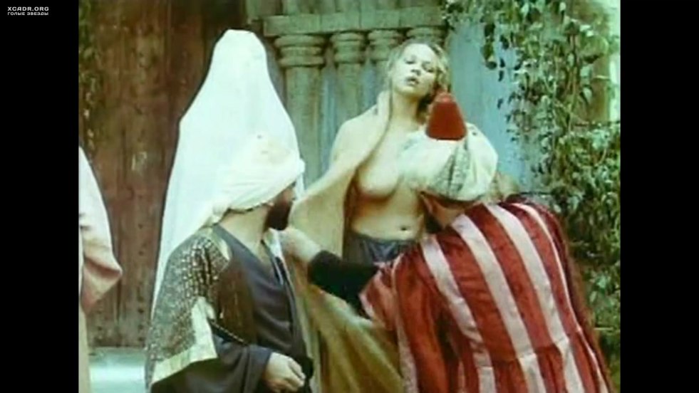 Serial Roksolan Erotic scenes