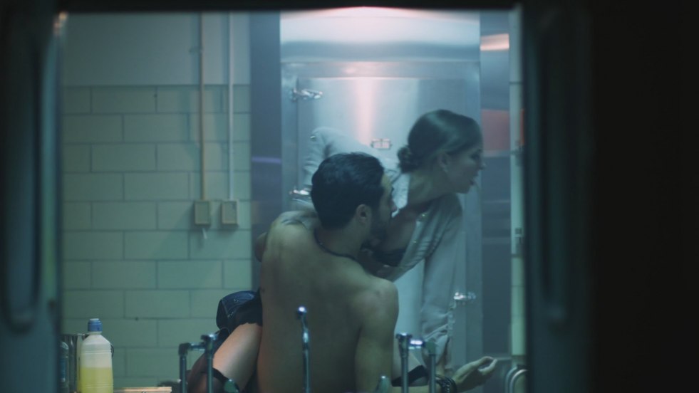 Naked Catherine Isabel in See No Evil 2