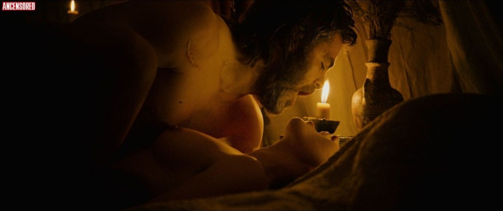 Lady Macbeth 2016 Erotic scenes