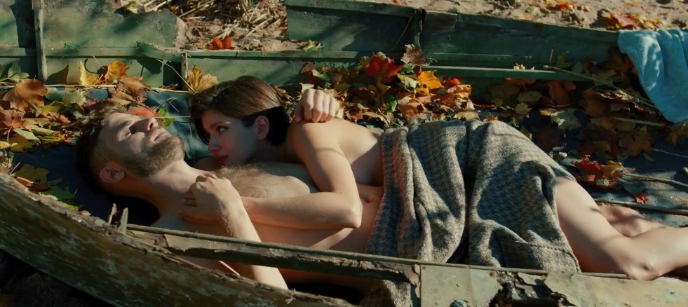 Naked Julia Snigir in the bloody lady