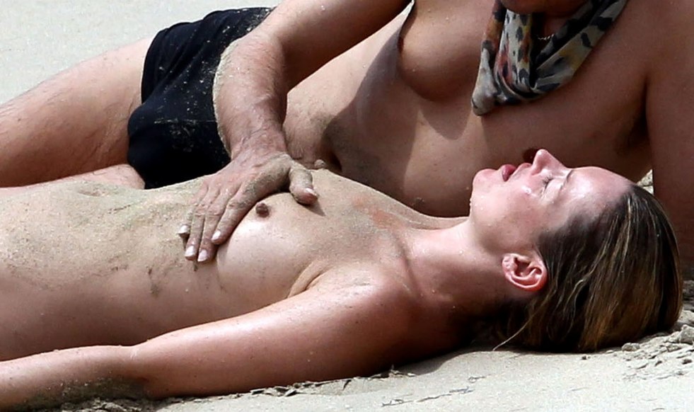 Kate Moss photo session naked