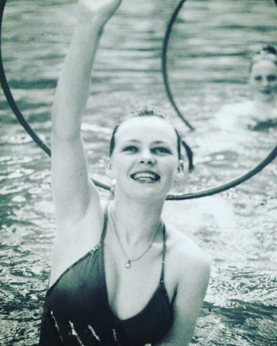 Actress Elena Valciccina in a swimsuit