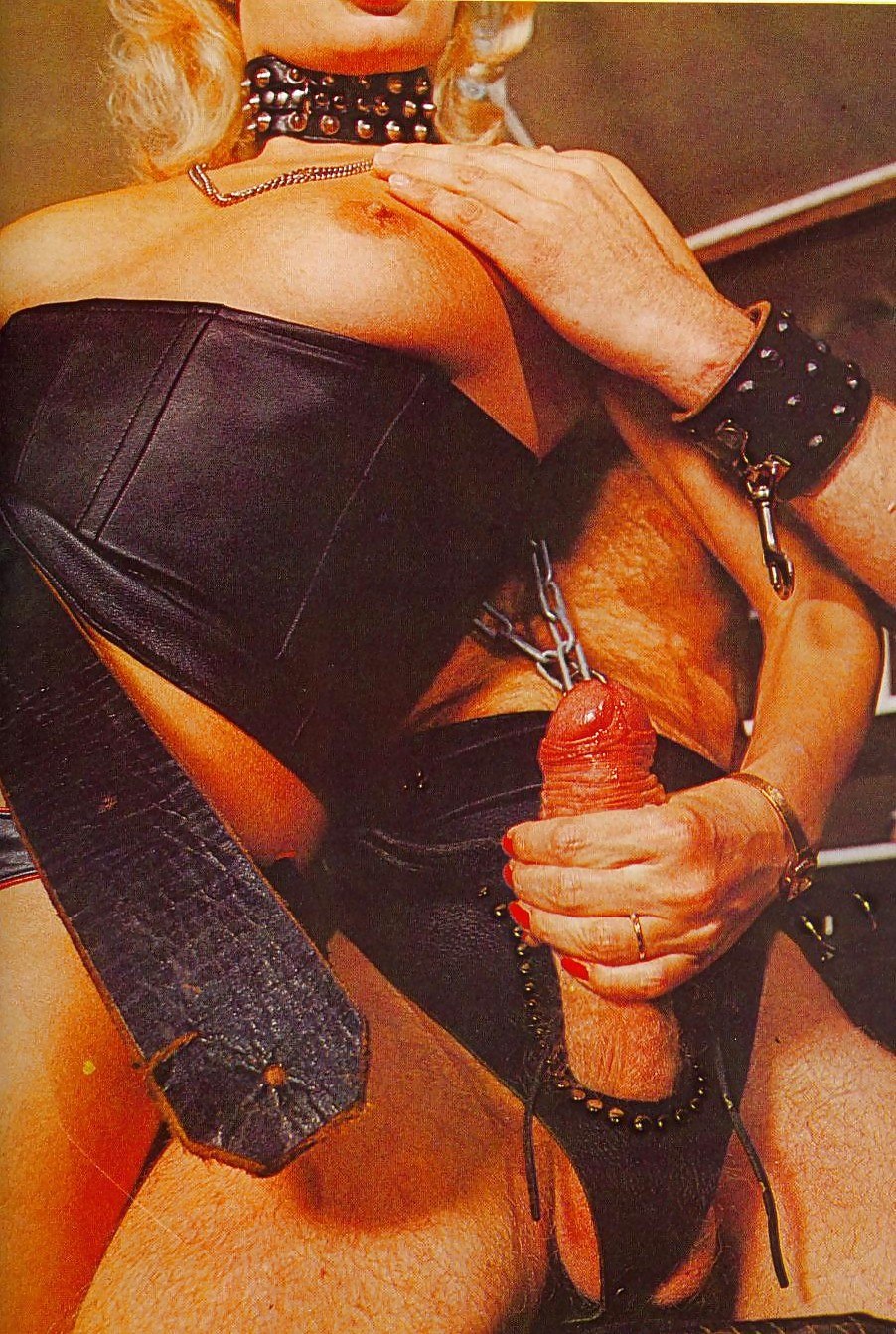 Ursula Retro carnate