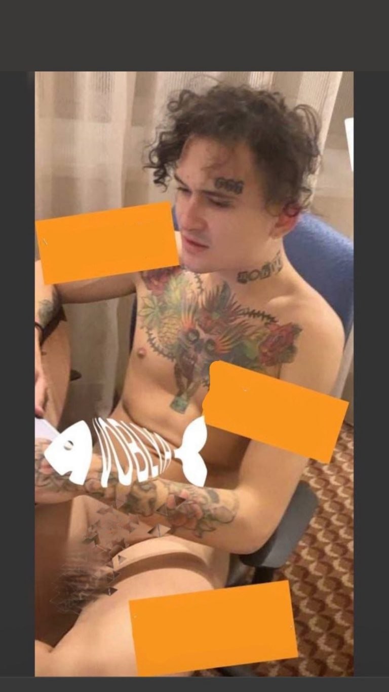 Big dick on face girl