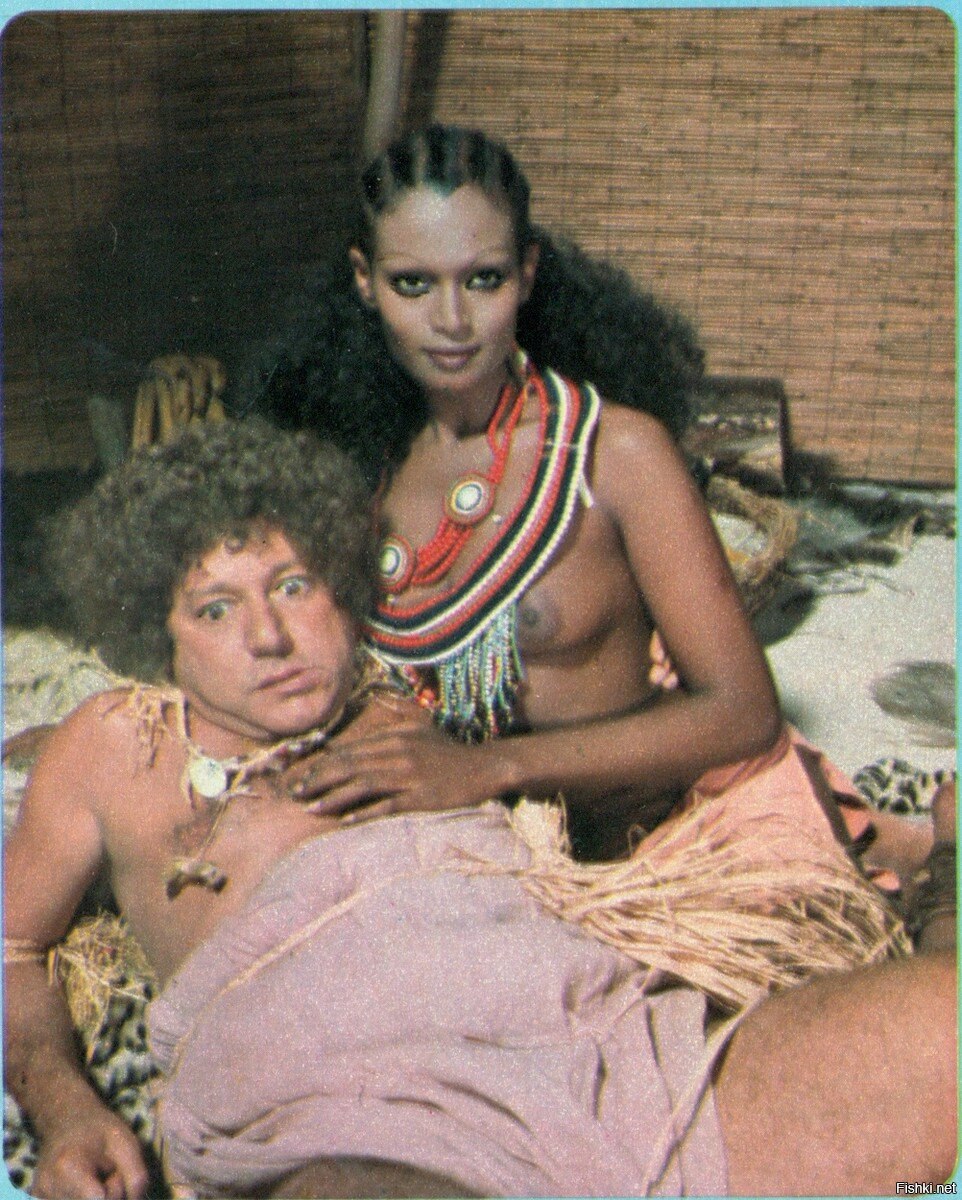 Zeody Araya Signor Robinson Nude