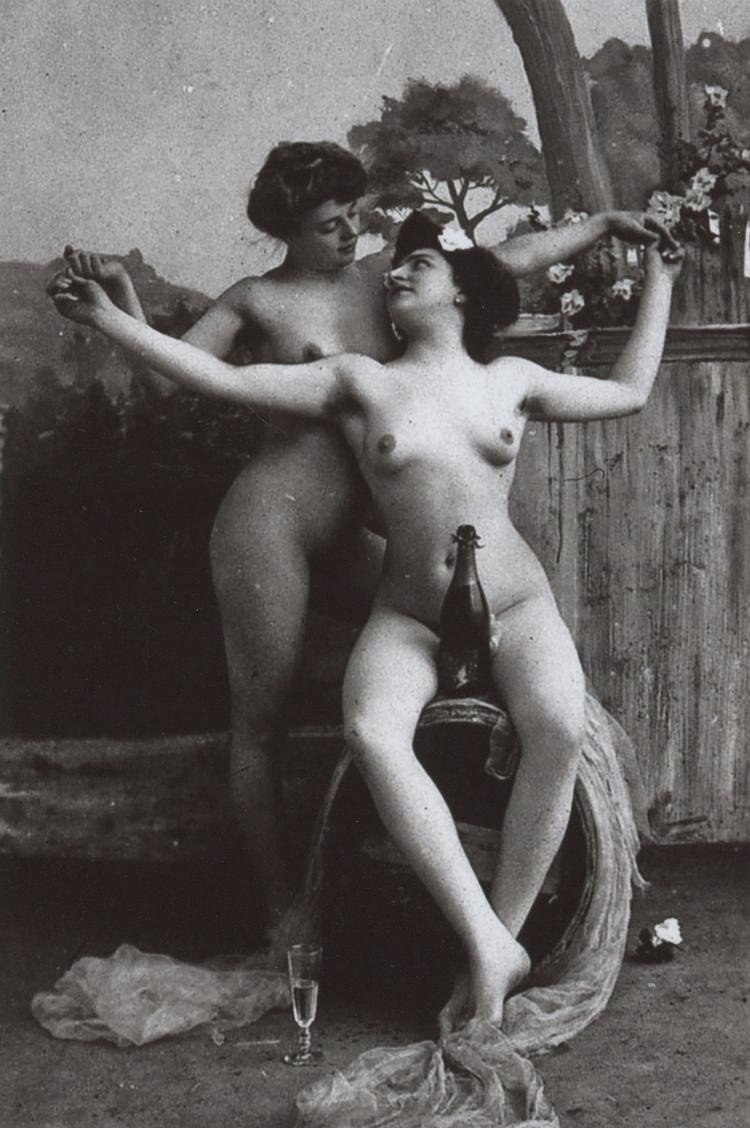 Vintage erotic pictures
