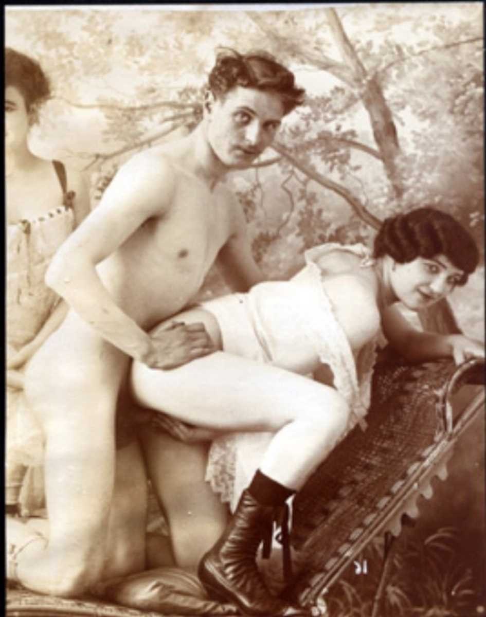 Pornographic pictures of the beginning of the 20th century