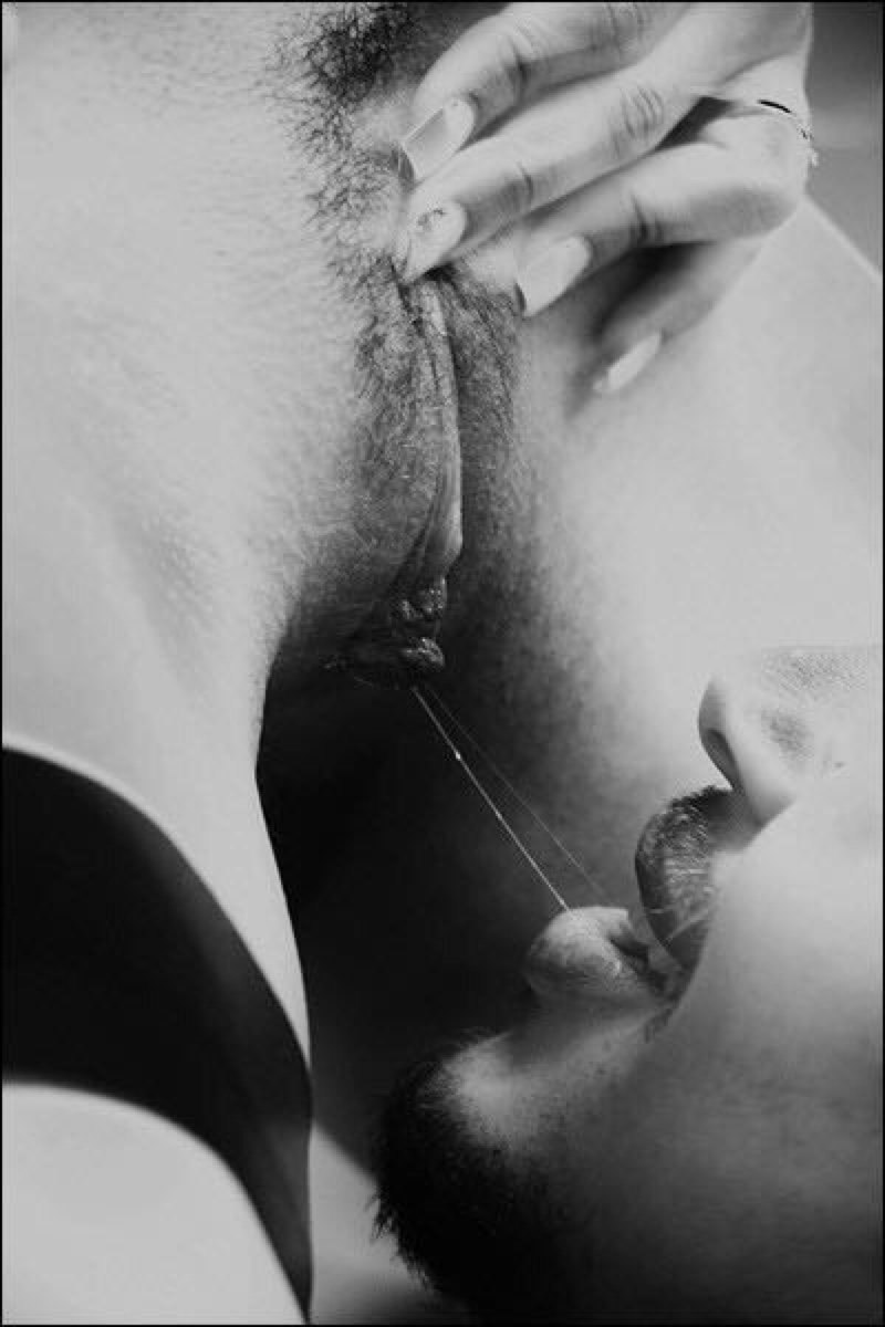 Beautiful cunnilingus black white