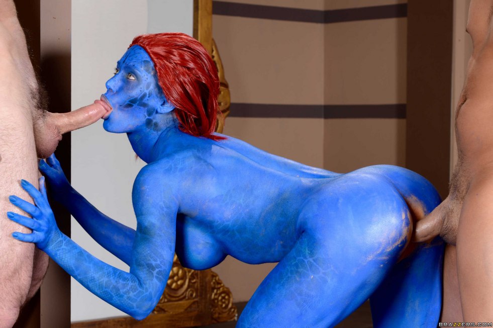 Nicole Aniston Mystic Nicole