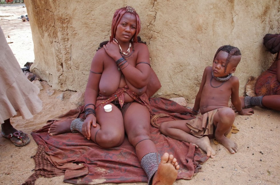 Naked African girls