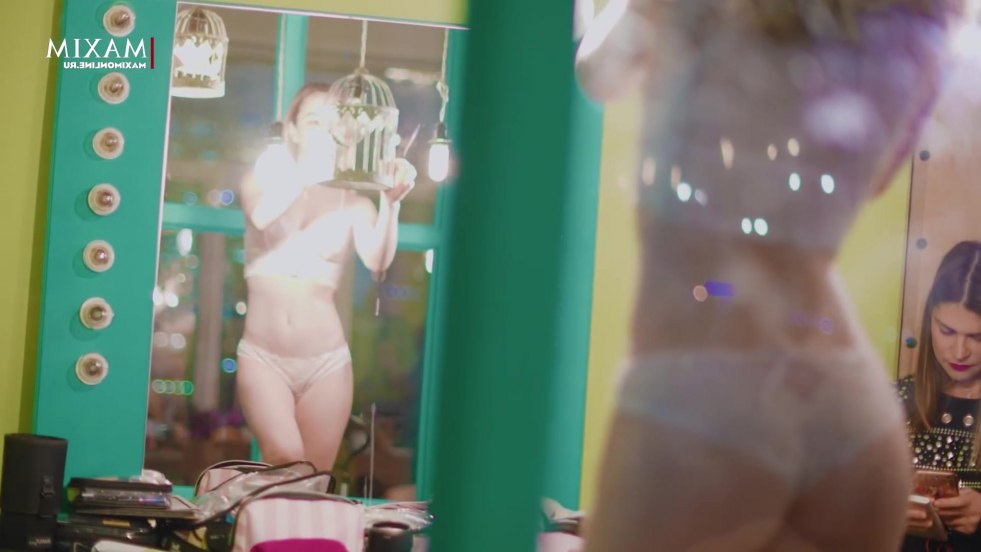 Mariana Rozhkova merged