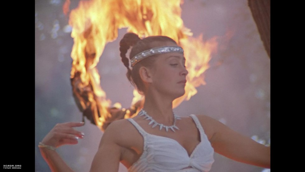 Elena Valcicken photo in youth