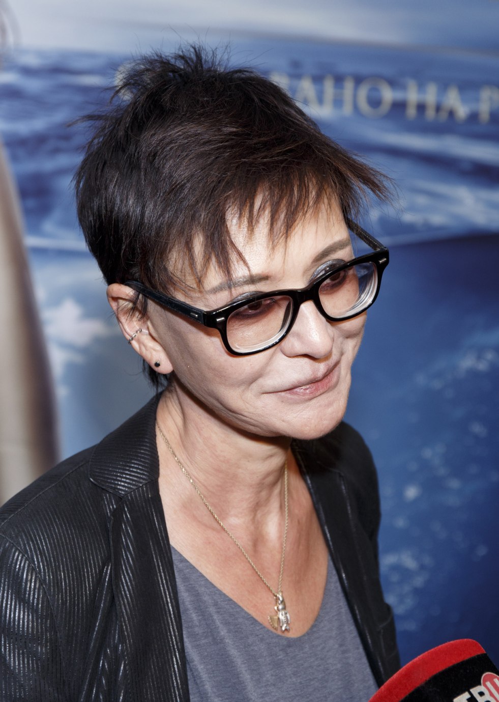 Irina J in nature Ero photo