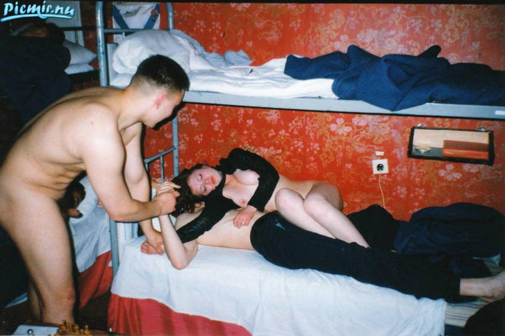 Naked girls from nineties