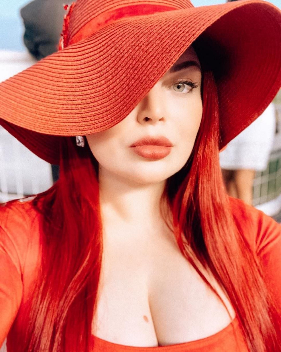 Erin Grady Model Plus Size