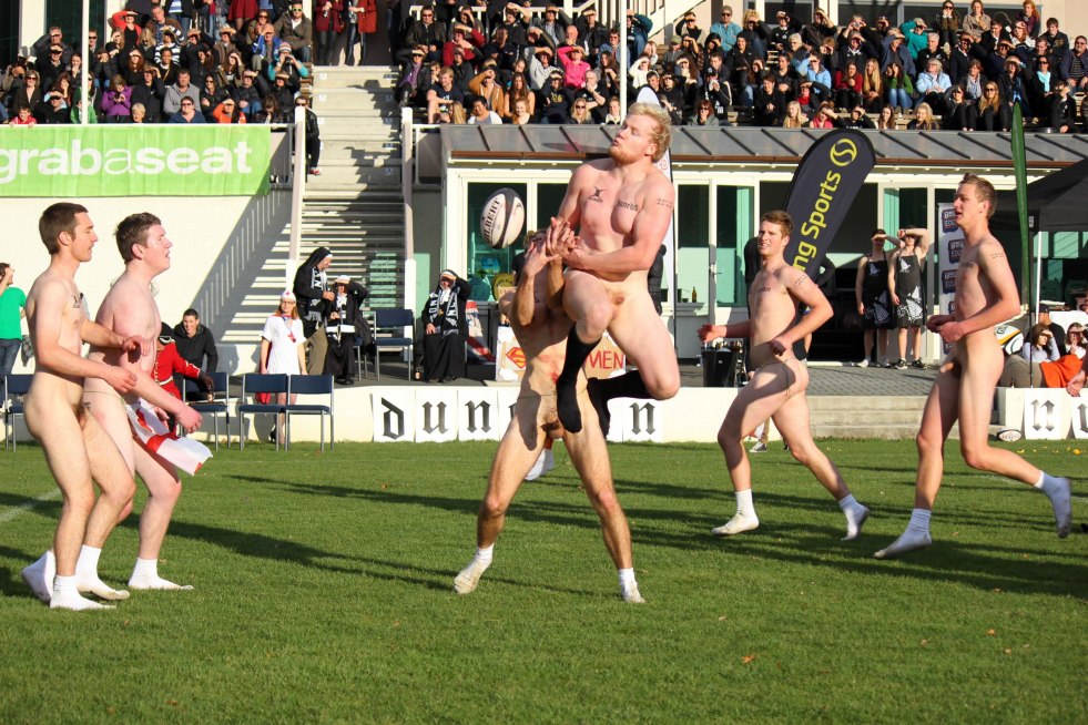 Rugby Players Naked Broadcasted by Mistake