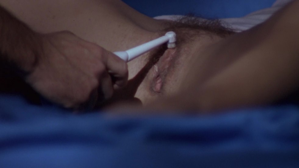 Sarah Space in the film Tinto Brasse