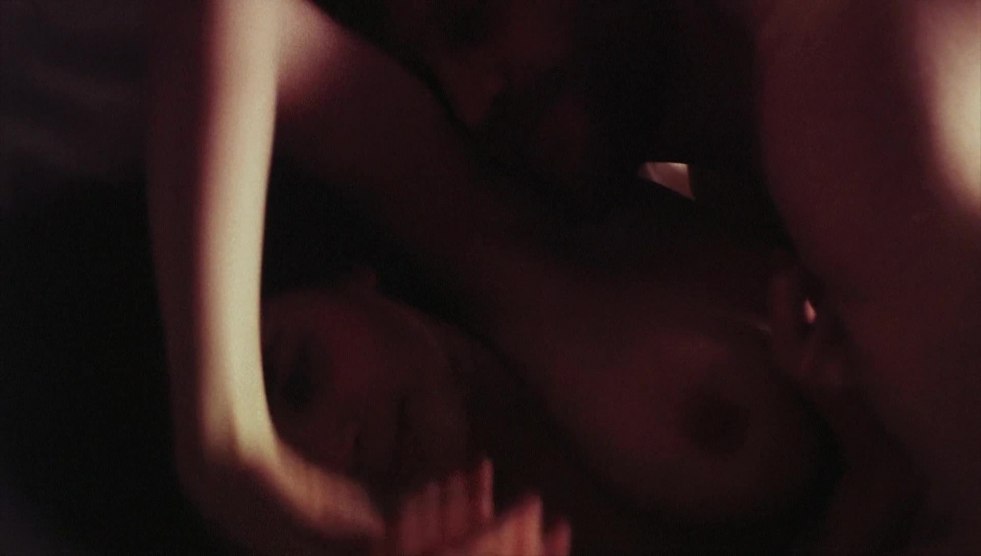 Laura Dern hot photos