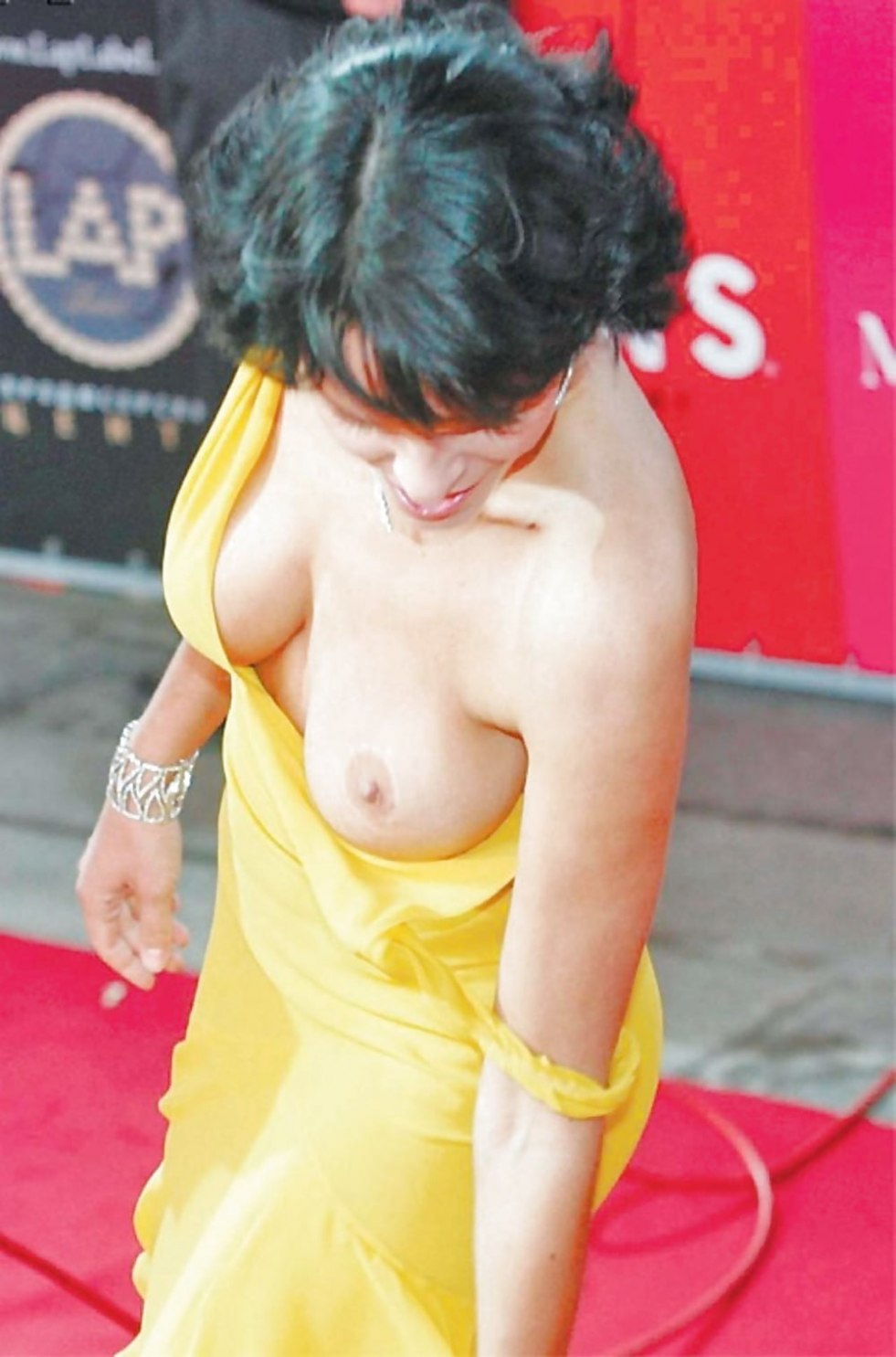 Naked Vagina Miley Cyrus