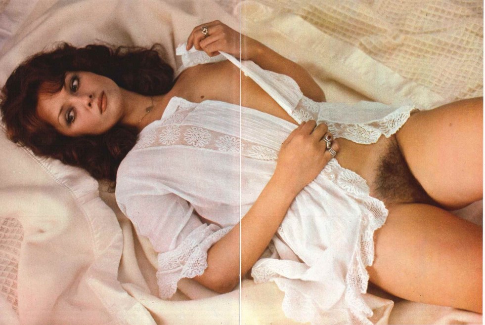 Lee Ann Arthur Nakedka Retro