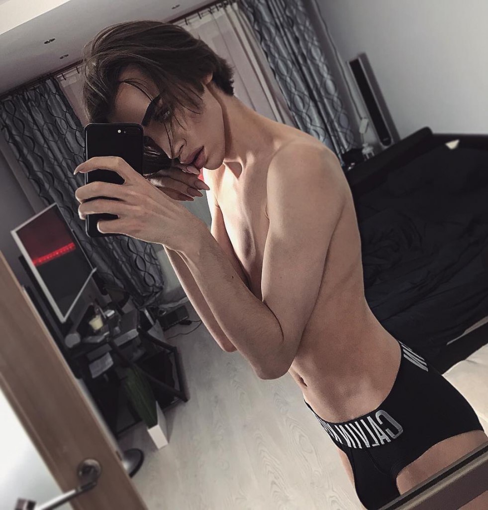 Andrei Petrov blogger naked